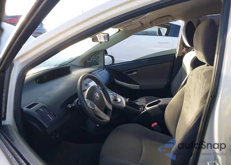 2013 Toyota Prius Two from USA, damaged, VIN JTDKN3DU8D0341905